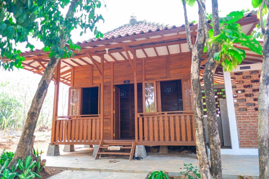 Point Of View Hotel & Resort Majalengka Eksteriør bilde