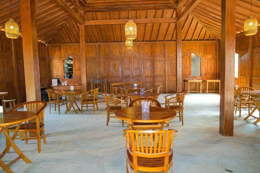 Point Of View Hotel & Resort Majalengka Eksteriør bilde